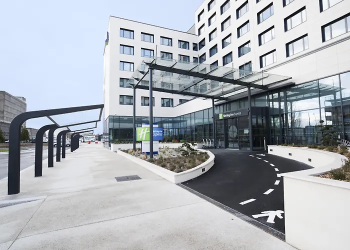 Holiday Inn Express - Paris - Cdg Airport By Ihg Roissy-en-France